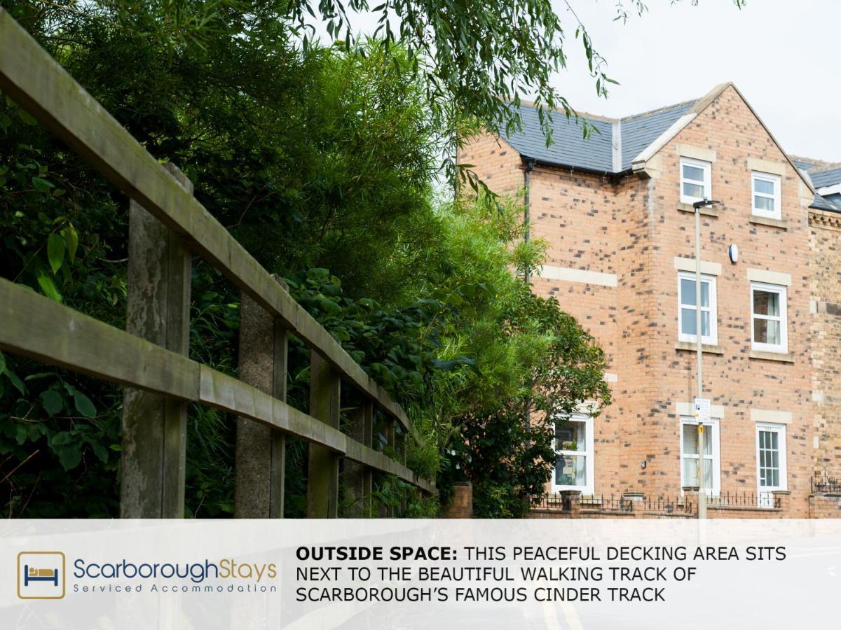 Candler Lodge - 3 Bedroom Townhouse With Parking - Patio Area & Seating Скарбъро Екстериор снимка