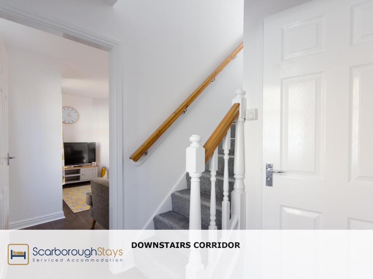 Candler Lodge - 3 Bedroom Townhouse With Parking - Patio Area & Seating Скарбъро Екстериор снимка